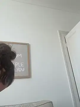 Stripchat Sex Cam of houseofnova