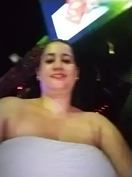 Stripchat Nude Webcam of keilymadam