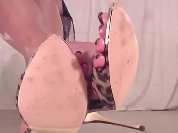 Stripchat Free Porn Cam of Lady-Nymph