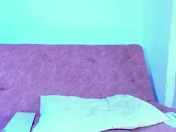 Stripchat Live Porn of Ketnbuilex