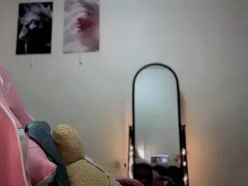 Stripchat Live Sex Cam of Miss_Young