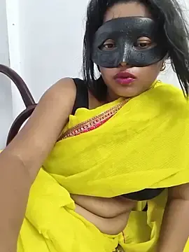 Stripchat Live Sex Cam of Cute-aryaa