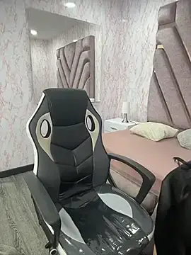Stripchat Live Porn of Golden_Soul_