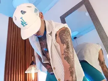 Stripchat Live Sex of Liam_Ink