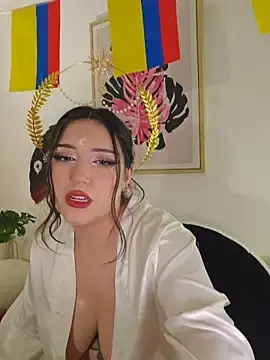 Stripchat Nude Webcam of ColibriBlack