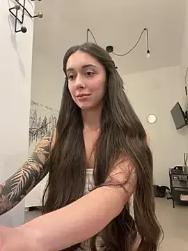 Stripchat Live Porn of emiliasommer