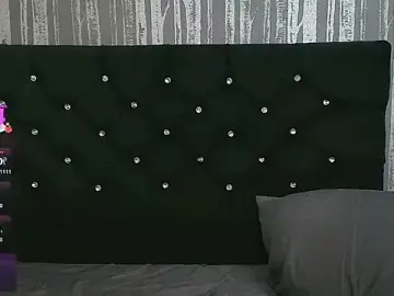 Stripchat Live Sex Cam of Alicee_Moonn