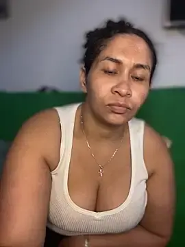 Stripchat Best live sex cam show of Carola-Ross