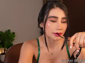 Stripchat Adult Video Chat of Abieowen4