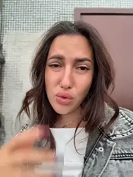 Stripchat Live Porn of AleksandraRich