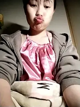 Stripchat Adult Webcam of Cherry-squirtt