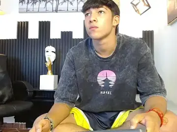 Stripchat Sex Cam of ren_storm