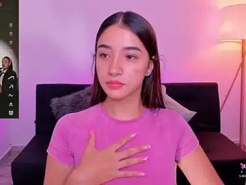 Stripchat Free Live Porn of Antonella_Grayy