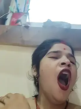 Stripchat Live Porn of Mahek_-Love143