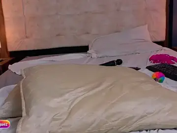 Stripchat Best live sex cam show of LilitzRodriguez