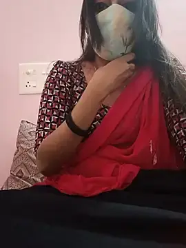 Stripchat Free Porn Cam of Tamil_White_Rose