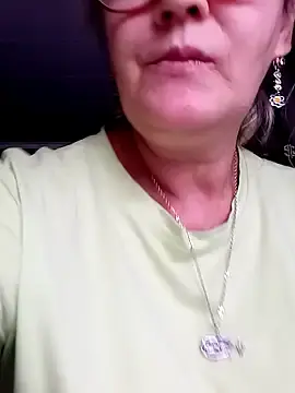 Stripchat Free Porn Cam of irinamaux