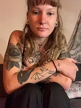 Stripchat Free Porn Cam of Lea-Marie