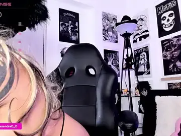 Stripchat Watch Live Sex Cams of Lexyjoycce