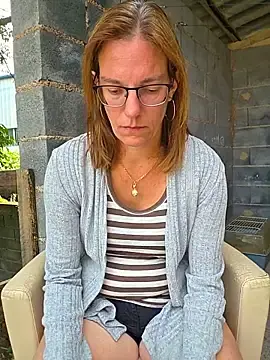 Stripchat Free Porn Cam of SpiceLea