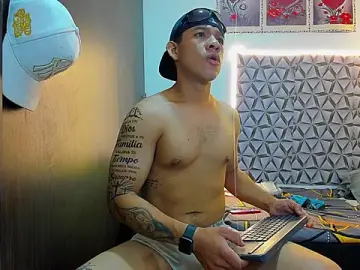 Stripchat Private Sex Chat of Benjamin_lich