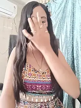 Stripchat Watch Live Sex Cams of Parinaaz18