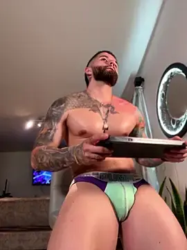 Stripchat Best Webcam of Frank_Farrell