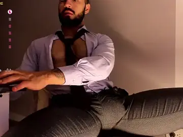 Stripchat Live Sex Cam of MarkWalker__