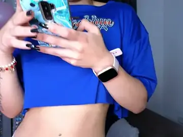 Stripchat Sex Cam of sexyladyy_