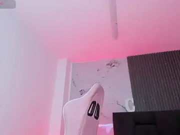 Stripchat Free Porn Cam of Chloemuaak