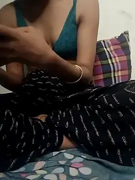 Stripchat Adult Webcam of Cute-doll143