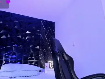 Stripchat Nude Webcam of AlondraSoomer