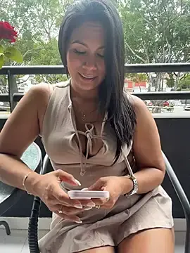 Stripchat Watch Live Sex Cams of Sofia_Convers