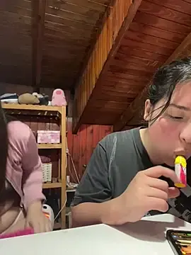 Stripchat Watch Live Sex Cams of millyalc0ck