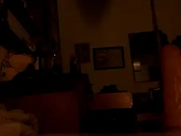 Stripchat Adult Webcam of GoloZeusMax