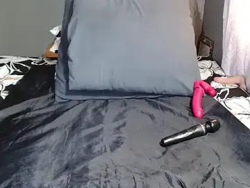 Stripchat Adult Webcam of WetwetPussy31