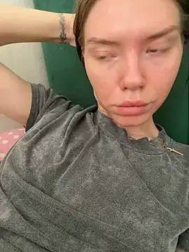 Stripchat Free Live Porn of Lisaaa_Alisa