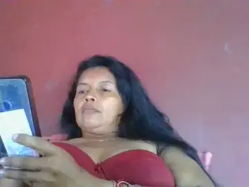 Stripchat Nude Webcam of DianaOchoa_
