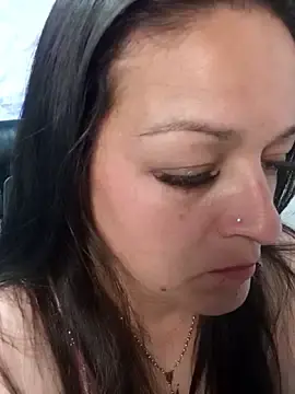 Stripchat Live Sex of Isa_bluee