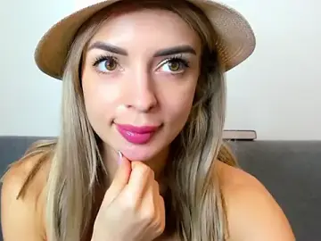 Stripchat Free Porn Cam of _ellen_meow_