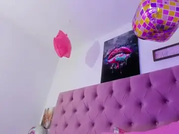 Stripchat Free Live Porn of Aily_star