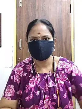 Stripchat Adult Video Chat of Queen-Neha