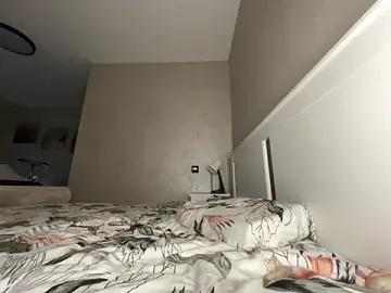 Stripchat Free Live Porn of bimboiiii