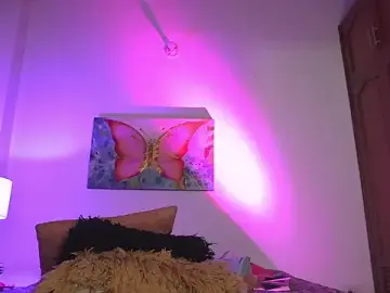 Stripchat Free Live Porn of yayoi_cresp18