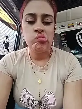 Stripchat Live Porn of MariBelle1