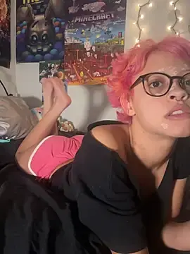 Stripchat Sex Cam of jojosbizarrelyf