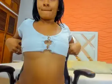 Stripchat Free Live Porn of PriyaStar_