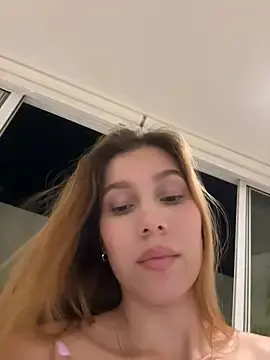 Stripchat Free Live Porn of Nikii__