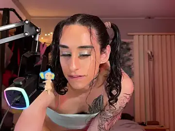 Stripchat Nude Webcam of xoFrankie