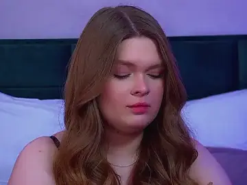 Stripchat Live Sex of CrystalLyons